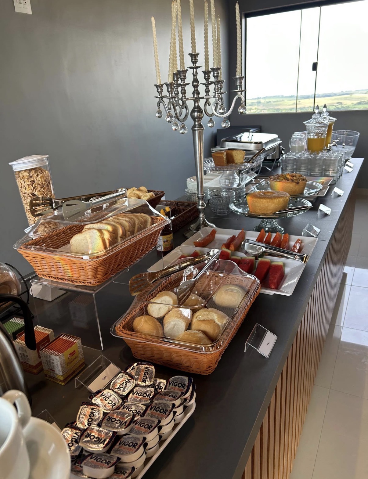 Buffet de café da manhã do INN Terraço Hotel